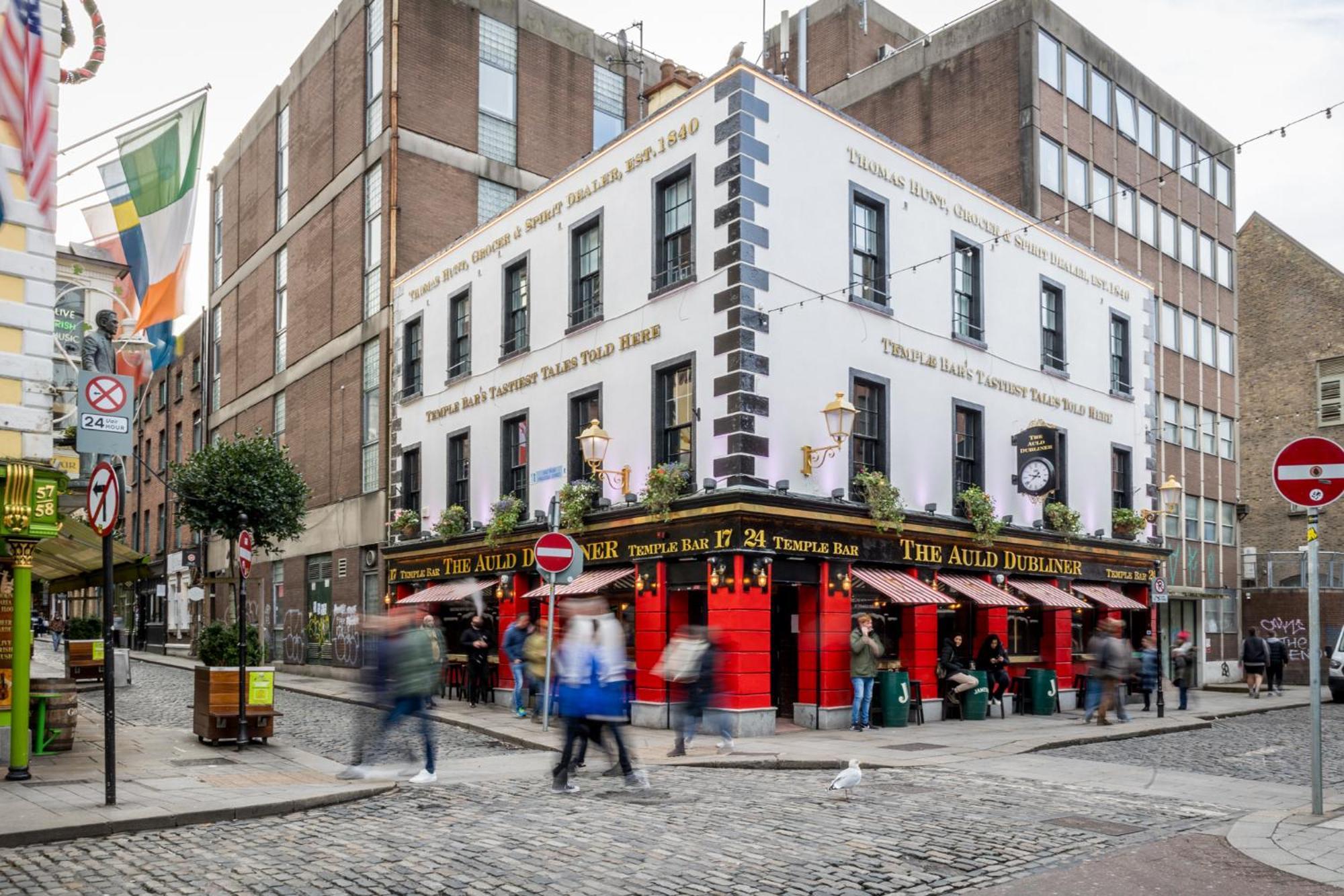 The Auld Dubliner酒店 外观 照片